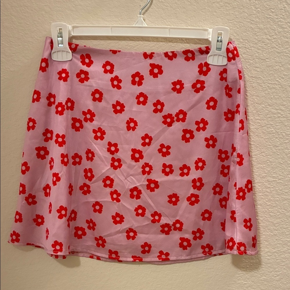Princess Polly Pink and Red Floral Mini Skirt - Picture 2 of 4
